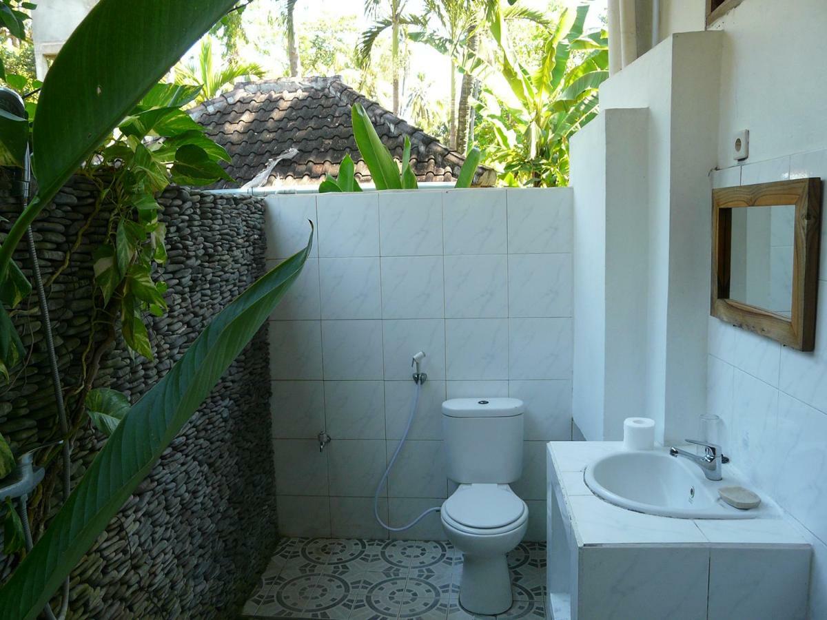Bali Sandat تيجاكولا المظهر الخارجي الصورة