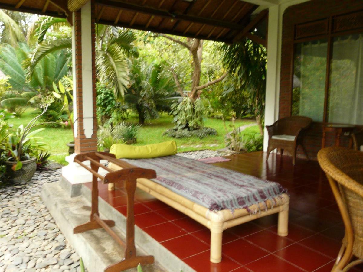 Bali Sandat تيجاكولا المظهر الخارجي الصورة