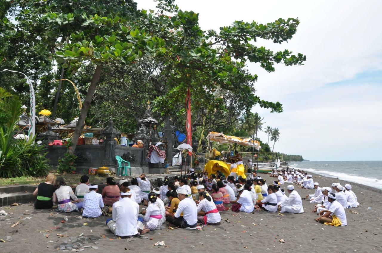 Bali Sandat تيجاكولا المظهر الخارجي الصورة