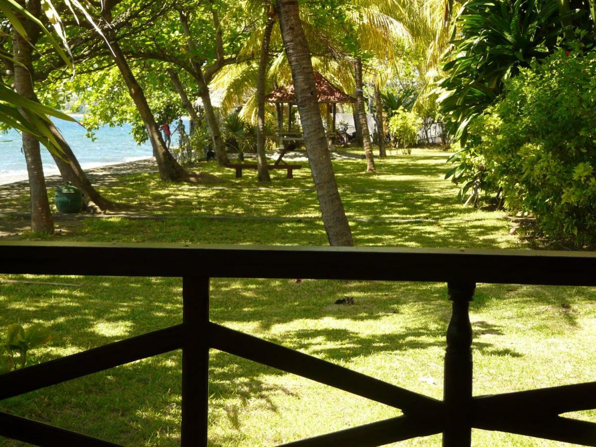 Bali Sandat تيجاكولا المظهر الخارجي الصورة