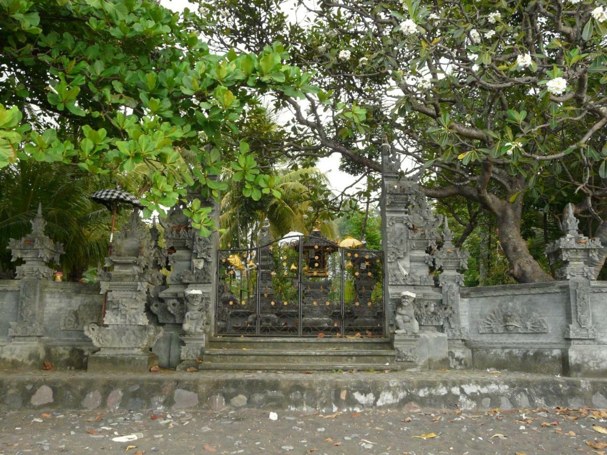 Bali Sandat تيجاكولا المظهر الخارجي الصورة